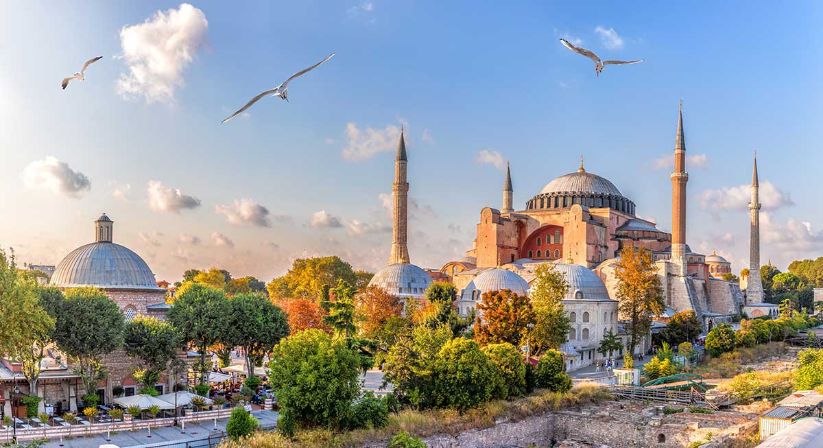 Exploring the Benefits of Turkey's Passport by Investment Program